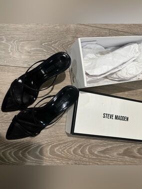 Steve Madden Black Patent Strappy Pointed Toe Heels